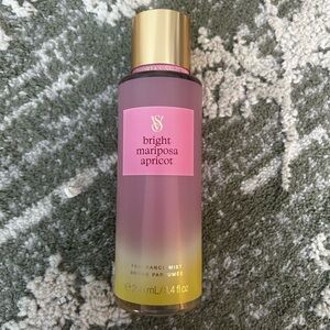 Victoria’s Secret Bright Mariposa Apricot Fragrance Mist 8.4 Oz 2024 Limited Ed.